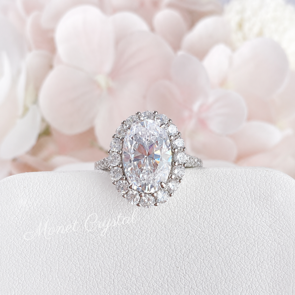 “Silver Screen” S925 Sterling Silver 3CT Oval 8A Zircon Halo Ring