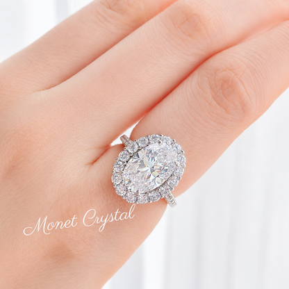 “Silver Screen” S925 Sterling Silver 3CT Oval 8A Zircon Halo Ring