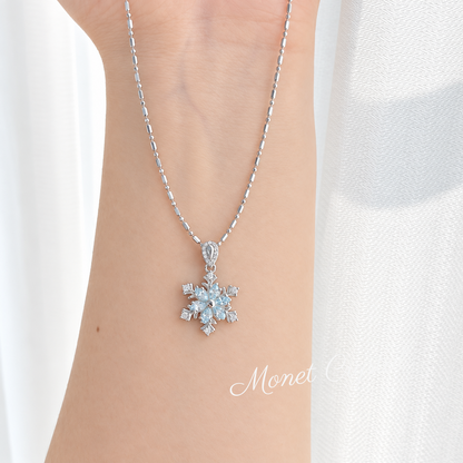 “Snow Waltz” S925 Sterling Silver Rotating Snowflake Blue Zircon Necklace
