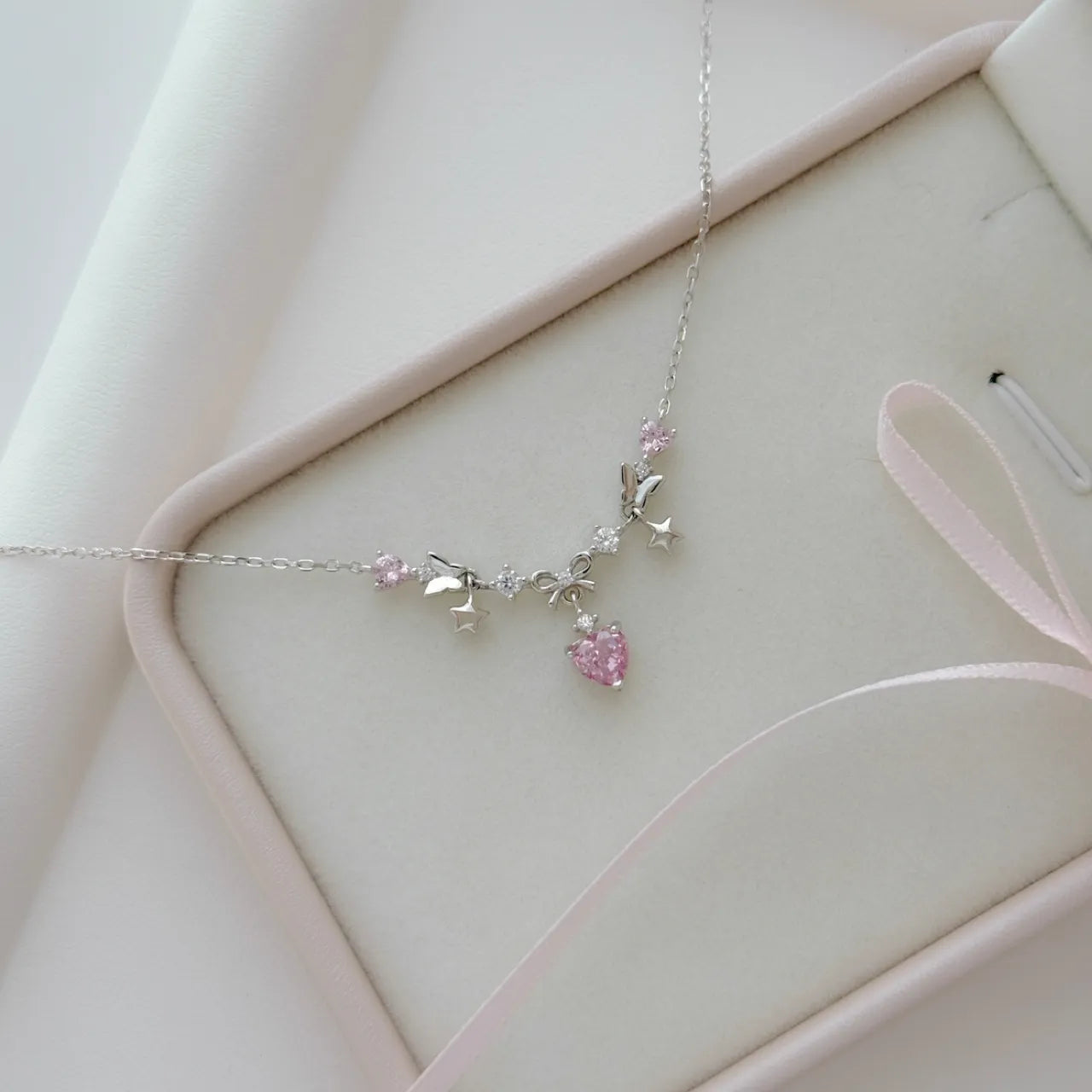 "Sweetheart Party" 925 Sterling Silber Schleifenkette 