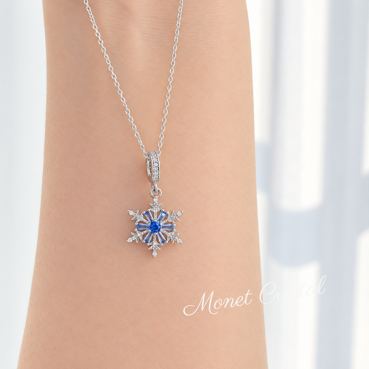 “Winter Blue” S925 Sterling Silver Blue Zircon Snowflake Necklace