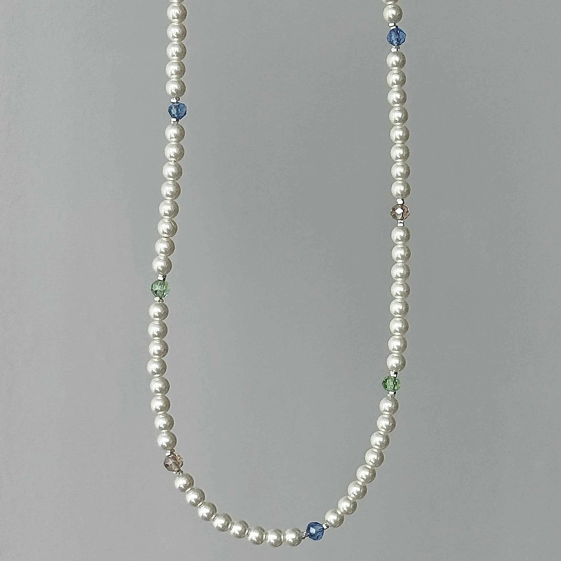 "Yingluo" 925 Sterling Silver Necklace with Pearls and Czech Beads - Unique and Gentle